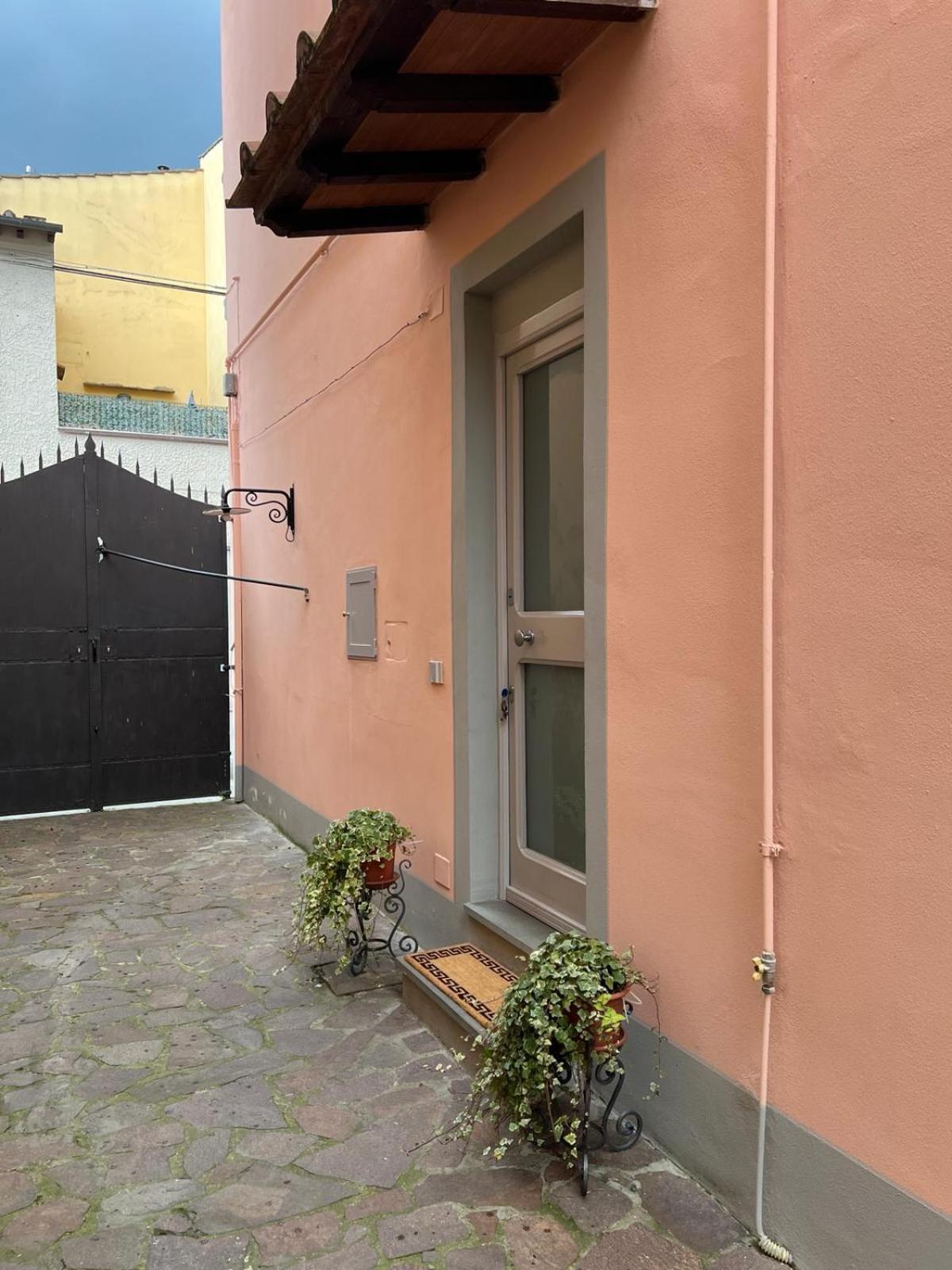 Messer Niccolo - In Appartement *